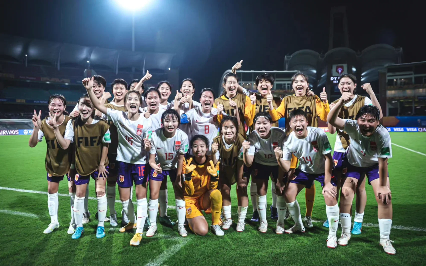 爱奇艺体育登录入口-加拿大女足团结一致，击败对手